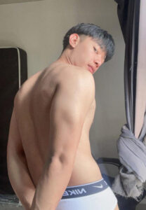 จะก้อน-ใสใส