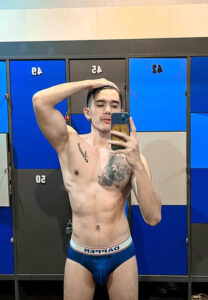 หนุ่ม-ดิษย์ธนา