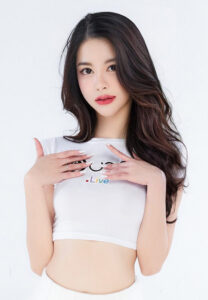 Faii-Amonrada-ใส