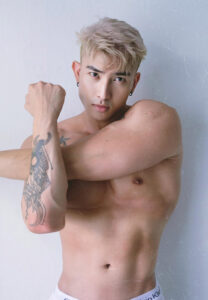 Chan-Than-San-หล่อ