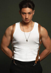 Duc-Vuong-หล่อมาก