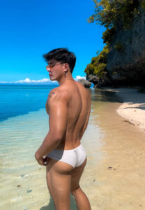 Mj-Coloma-ทะเล