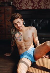 น็อต-เจษฎา-ฮอต