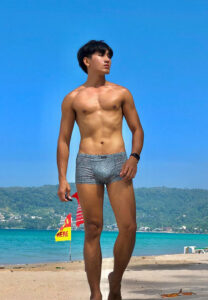 โมสต์-จิตรกร-ทะเล