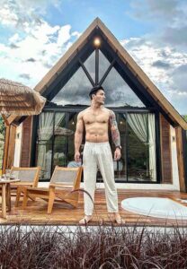 โอม-จิระพงษ์