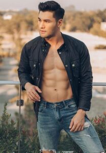 โอม-จิระพงษ์-หล่อมาก