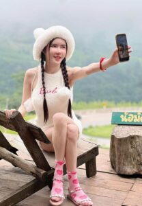 คุณธิ-สวยมาก