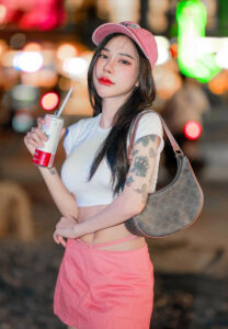 ชาเอม-ฮอตมาก