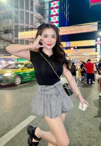 น้องสปายจุ๊บ-วันวิสาข์