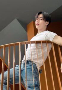 เบ๊บ-อิทธิพร