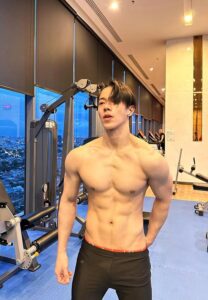 เบ๊บ-อิทธิพร