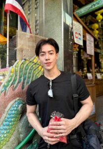 เบ๊บ-อิทธิพร