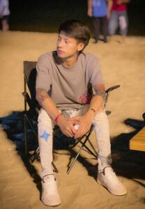 อาร์ม-ประเสริฐ อาร์ม-ประเสริฐ