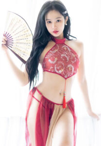 Nol-Lanee-มดดำ-ฮอต