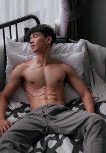 Chanin-Phathong-นอน