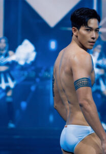 Waranyu-Thaprasop-บิกีนี่