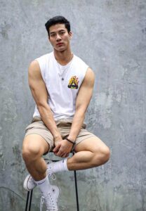 ณธรรศ-ตันเจริญ