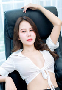 Sasiraphon-Jirapornchaipong-ฮอต