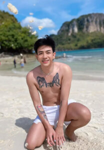 เจมมี่-พงษ์สิทธิ์-หล่อ