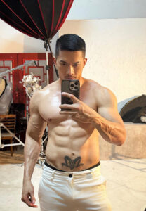 ยีนส์-JEANS-ฮอตมาก