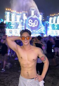 Chitaphat-Sirichayakon-ยิ้ม