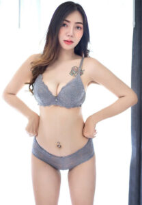 Sydney-Patniya-ยิ้ม