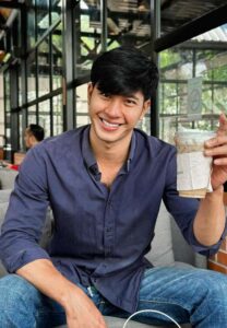 Tosak Nakpomchin-018-Sweet