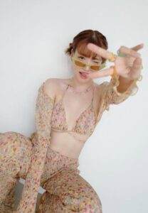 Grand thestar-002-Adorable