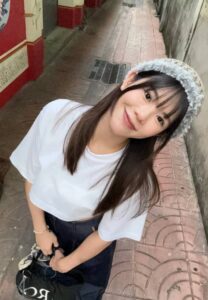 weewrya-001-Stunning