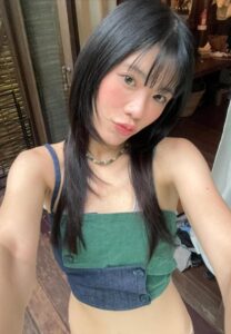 weewrya-013-Attractive