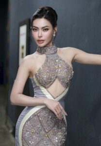 กชเบล-ศรัณย์รัชต์-004-Stunning
