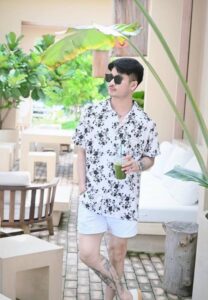 เปียว-เอกราช